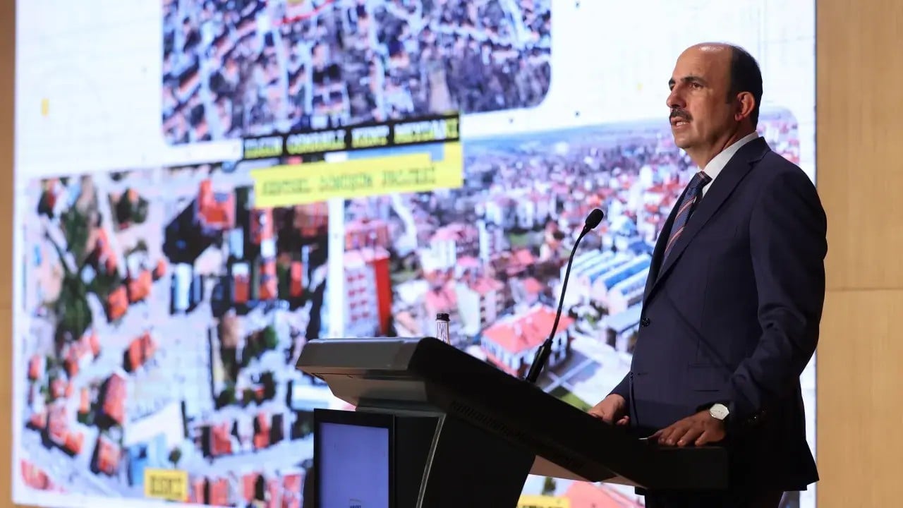 Kentsel dönüşüm ve kamulaştırmaya yaptığımız yatırım tutarı 25 milyar 685 milyon lira