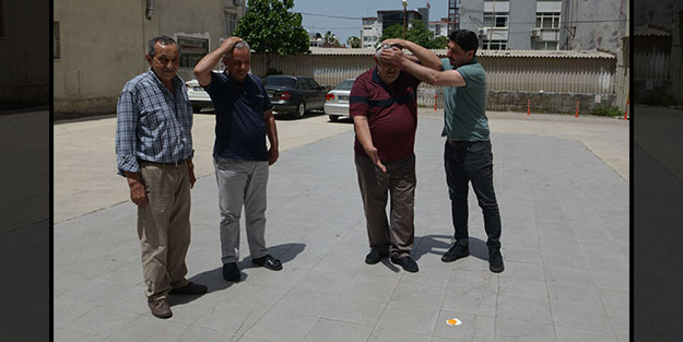 Kentte 75 yıl aradan sonra rekor sıcaklık! Yola yumurta kırıp pişirdiler