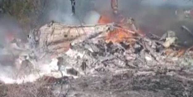 Ülkede askeri helikopter düştü: 17 asker öldü 6'sı yaralandı