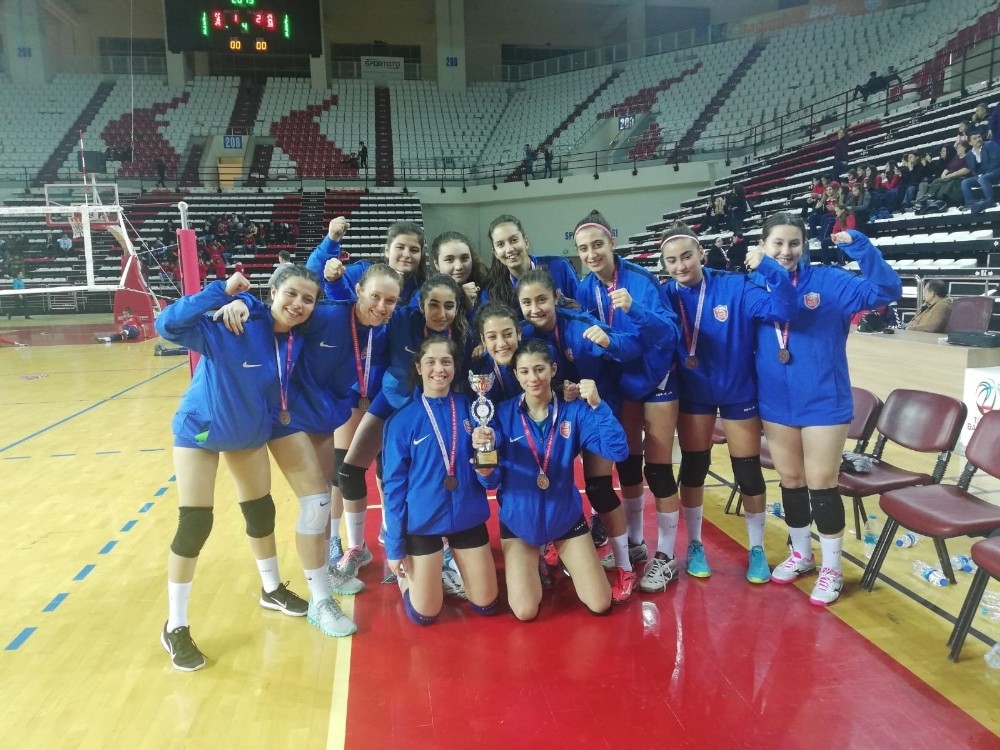 Kepez Belediyespor il üçüncüsü oldu 