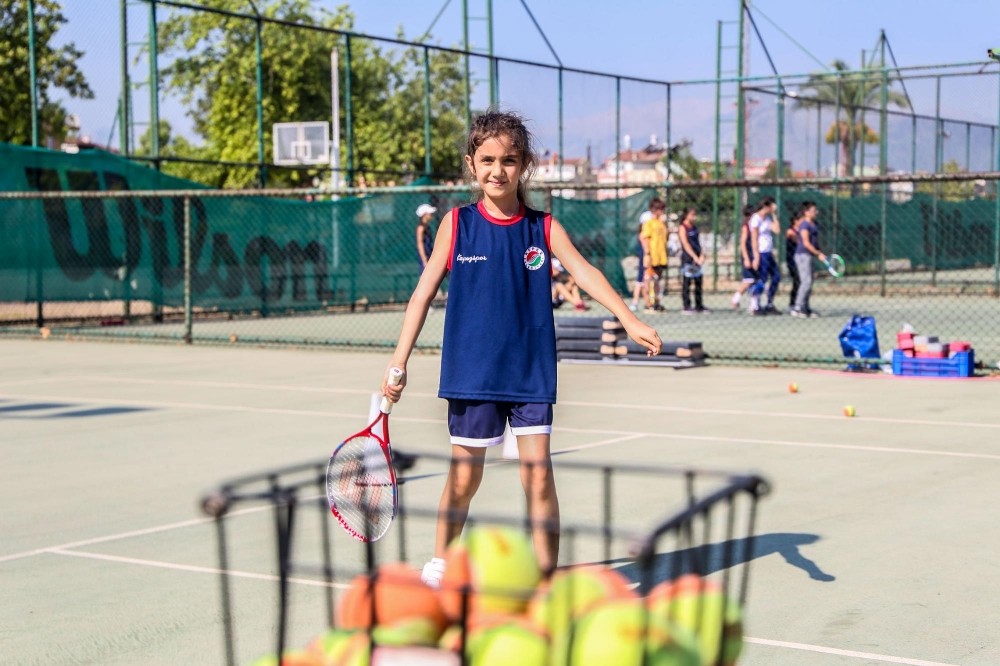Kepez’in çocukları sporla büyüyor 