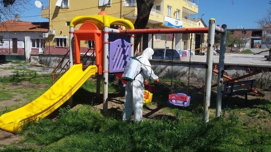 Kepsut’ta dezenfekte seferberliği 