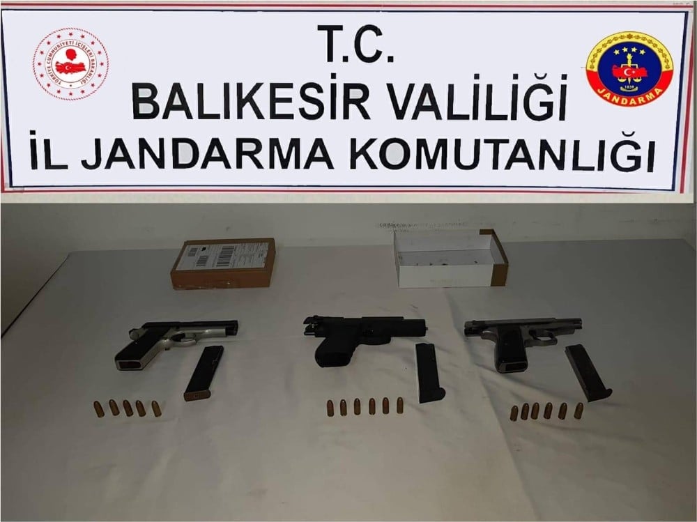 Kepsut’ta silah operasyonu 