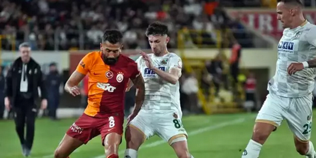 Kerem Aktürkoğlu 'Allah imtihan ediyor' diye paylaştı... Galatasaray'ı altüst edecek haber! Herkes teyakkuzda...