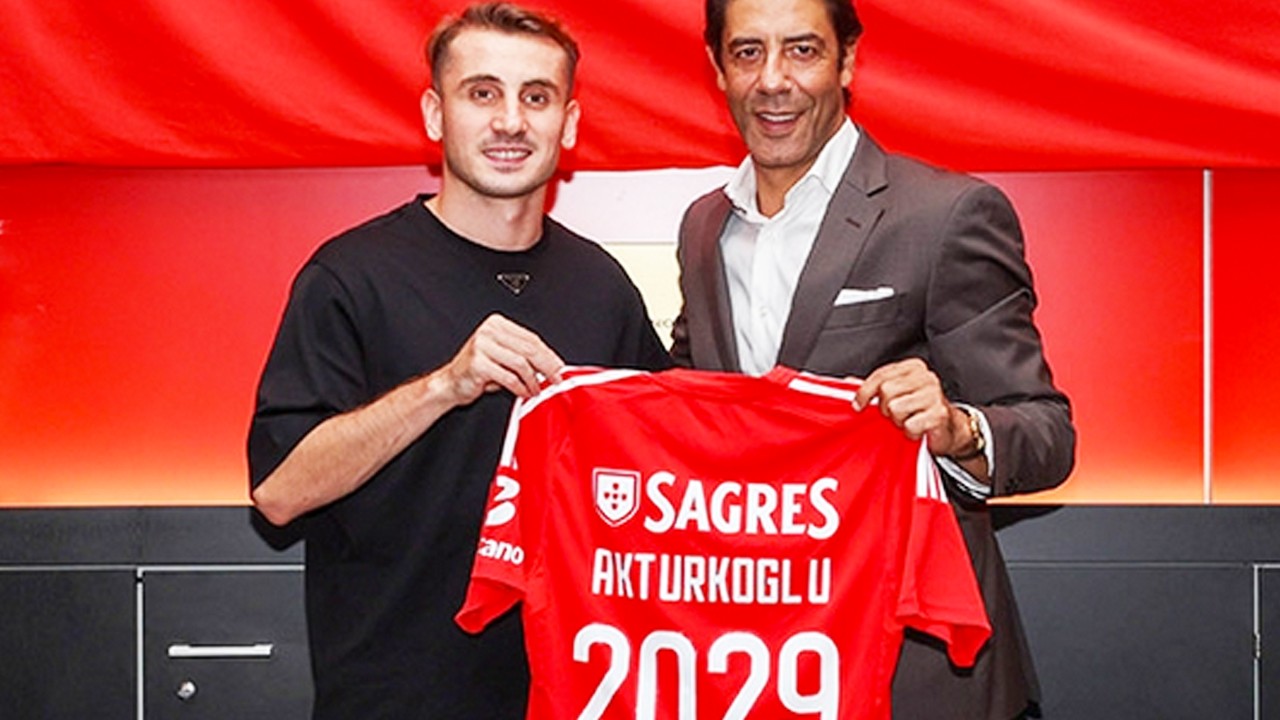 Kerem Aktürkoğlu Türkiye'ye ilan etti: Bravo Kerem Aktürkoğlu! Vergi ödemeyenlere kapak olsun