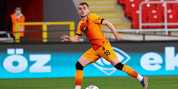 Sevilla, Galatasaraylı futbolcuya kancayı taktı