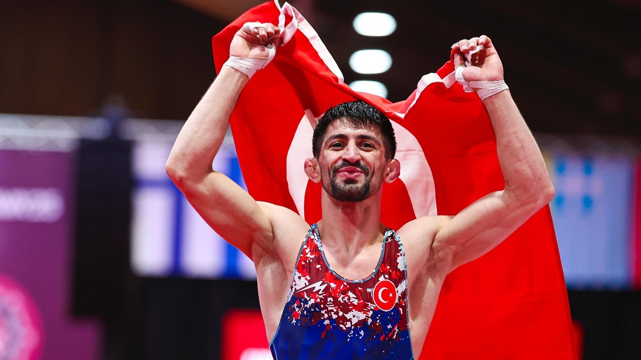 Kerem Kamal’dan Avrupa’da altın madalya, Hamza Bakır’dan gümüş başarı