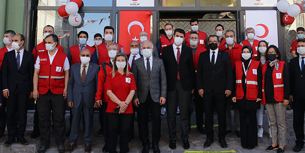 Kerem Kınık, Gaziantep'te aşevi açılışı yaptı