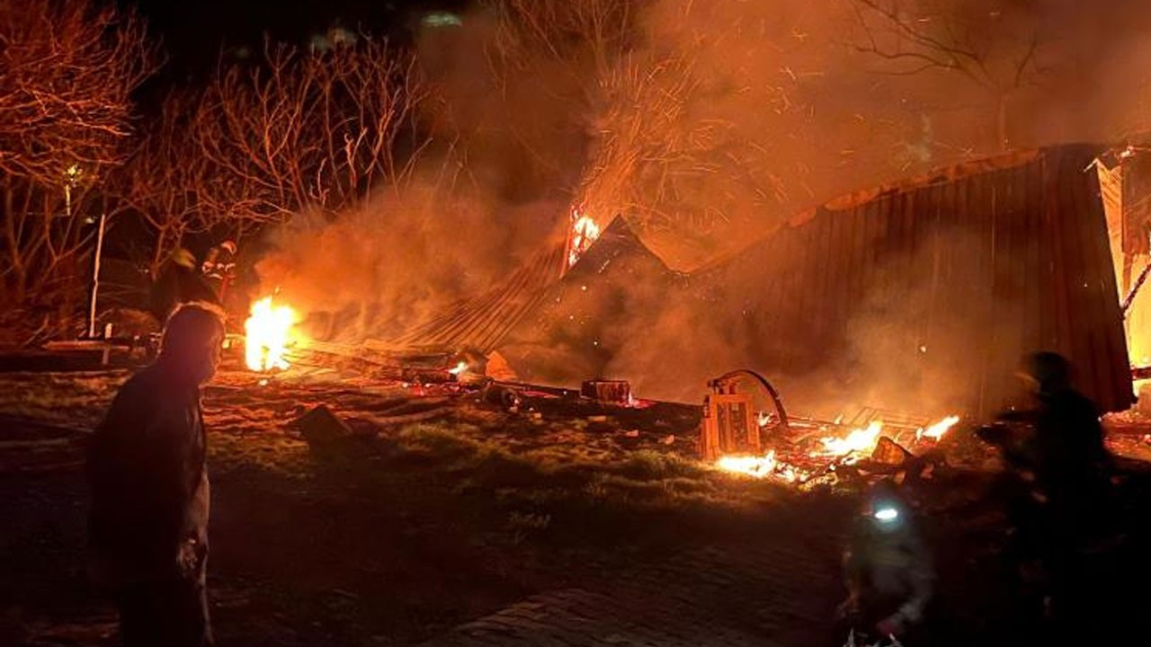 Kereste imalathanesi alev alev yandı!