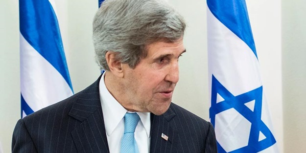 Kerry protesto edildi