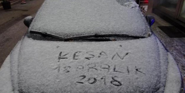Keşan'da kar yağışı etkili oldu