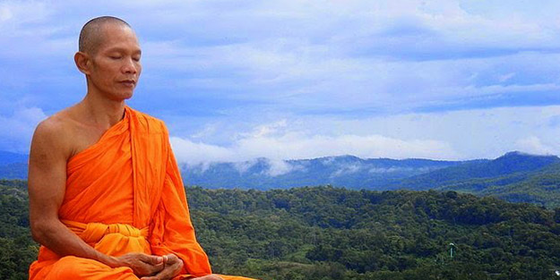 Keşişin tavsiyesine uydu! Sonunda bakın ne oldu