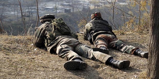 Keşmir'de çatışma: 6 ölü