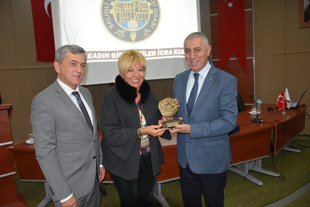 Kestelli, Manisalı kadınlara başarıya giden yolu tarif etti 