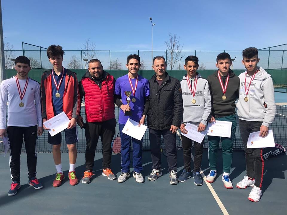 Keykubat Anadolu İmam Hatip Lisesi Tenis’te Türkiye Finallerinde 