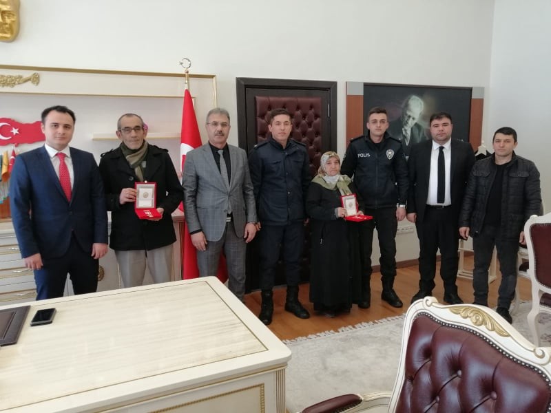 Kıbrıs gazilerine devlet övünç madalyası verildi 