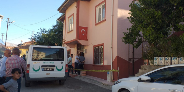 Kıbrıs gazisi evinde ölü bulundu