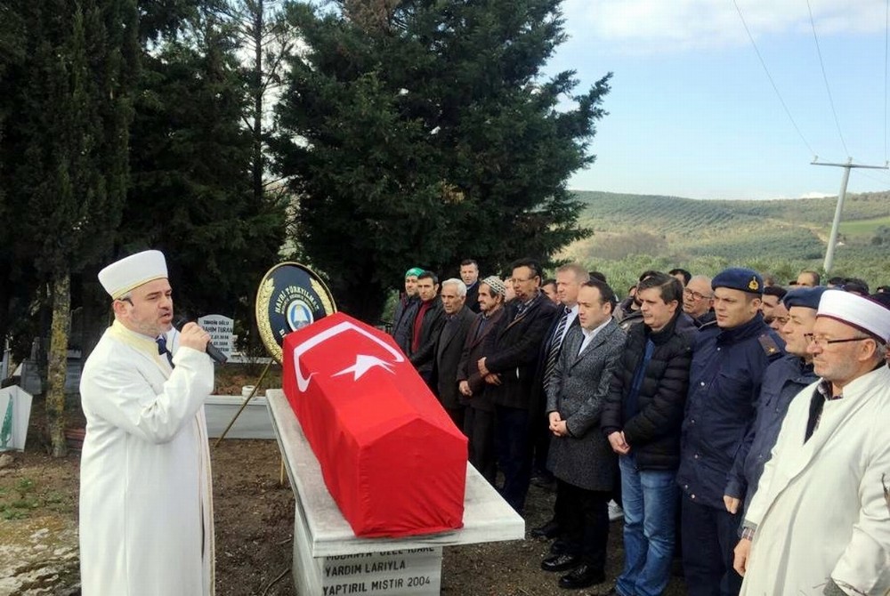 Kıbrıs gazisi son yolculuğuna uğurlandı 
