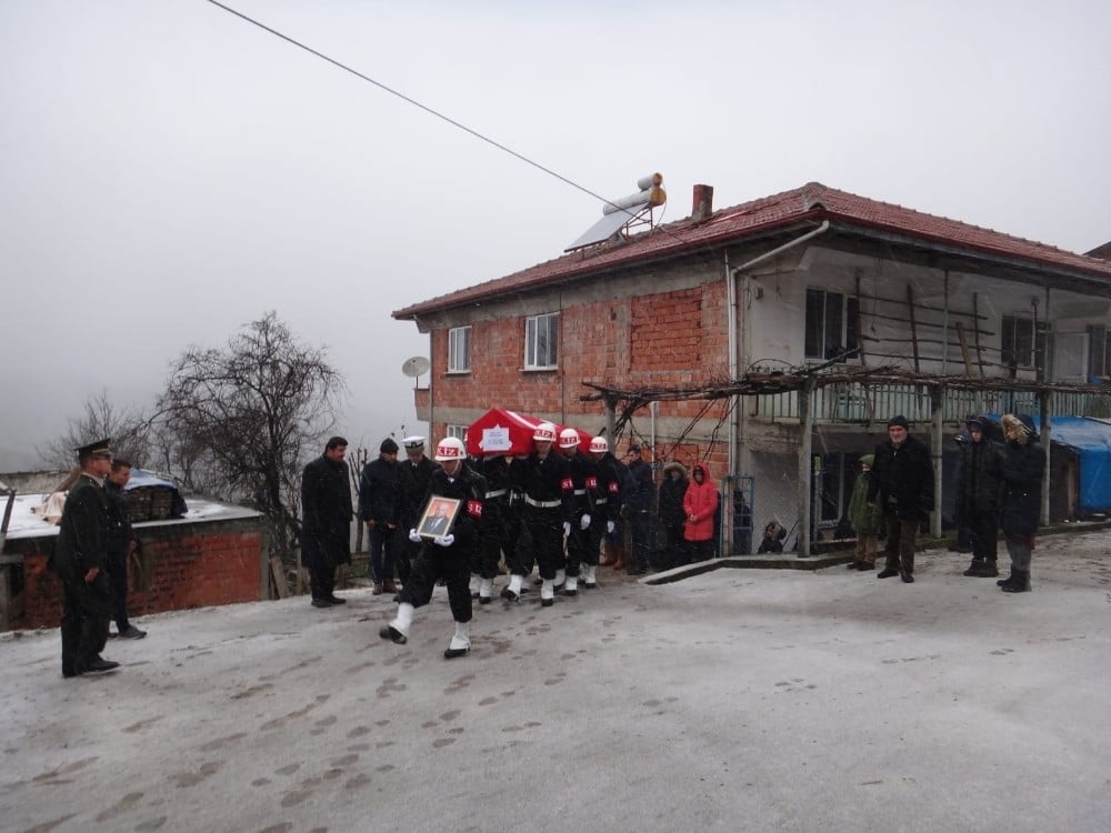 Kıbrıs Gazisi son yolculuğuna uğurlandı 