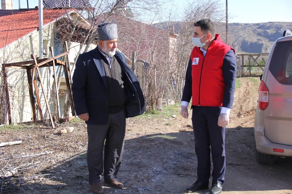 Kıbrıs Gazisinden anlamlı bağış 
