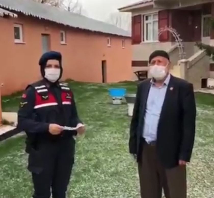 Kıbrıs gazisinden Milli Dayanışma Kampanyasına 10 bin lira bağış 