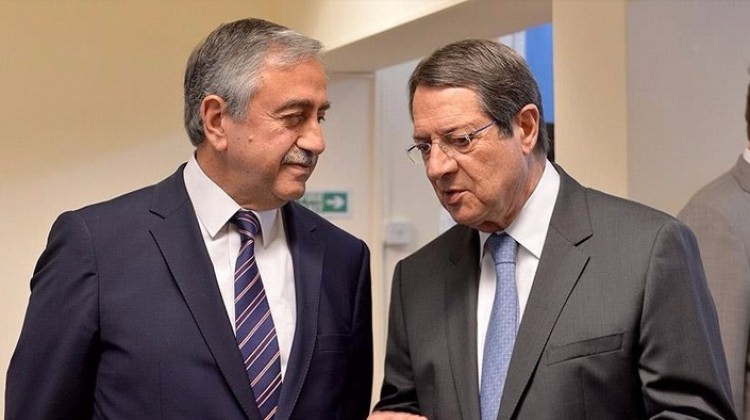 Görüşmelerde kriz! Kapıyı vurup salonu terk etti