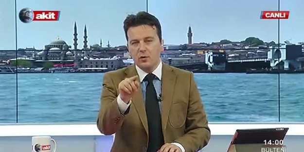 Kıbrıs'ta 3 camide ezan yasağına öyle bir tepki verdi ki...