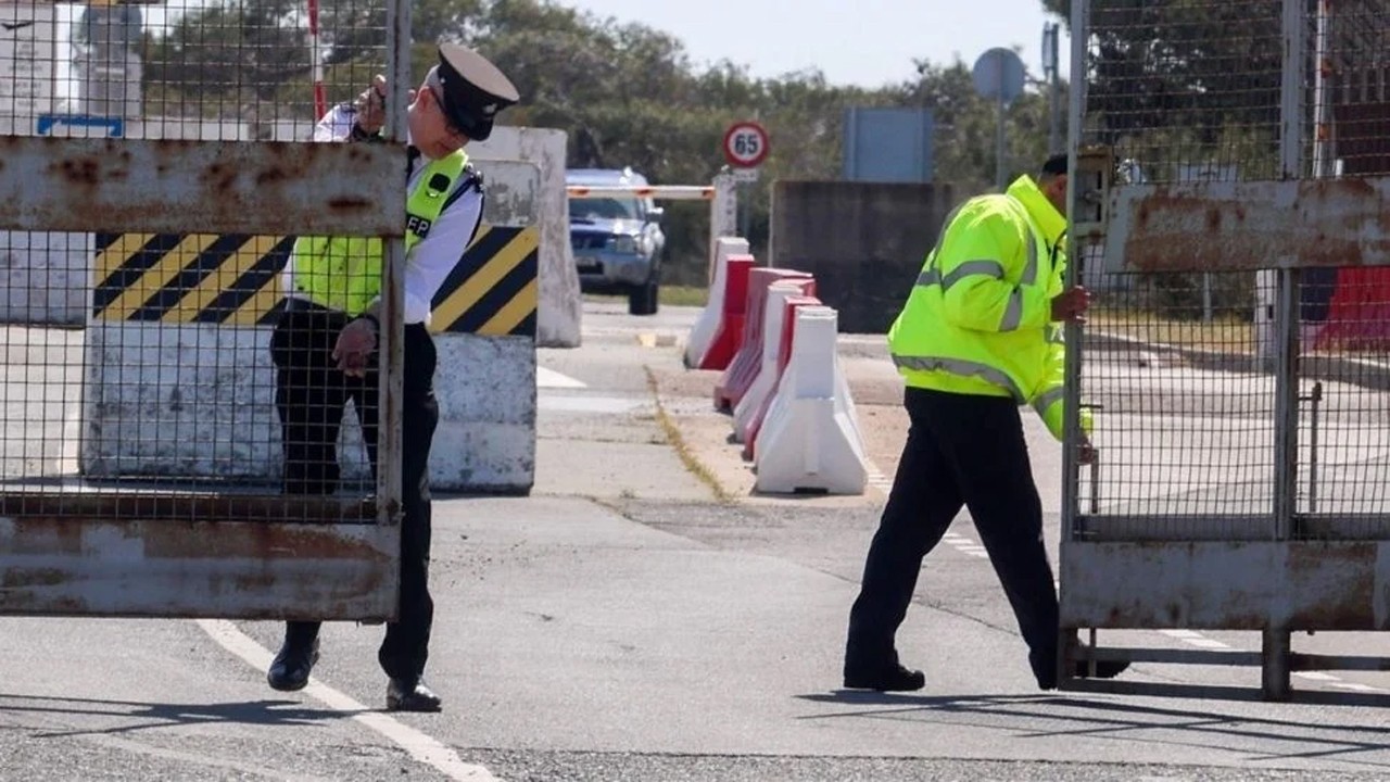 Kıbrıs'taki İngiliz üslerinin devri söz konusu değil Rum ve Yunan avucunu yaladı