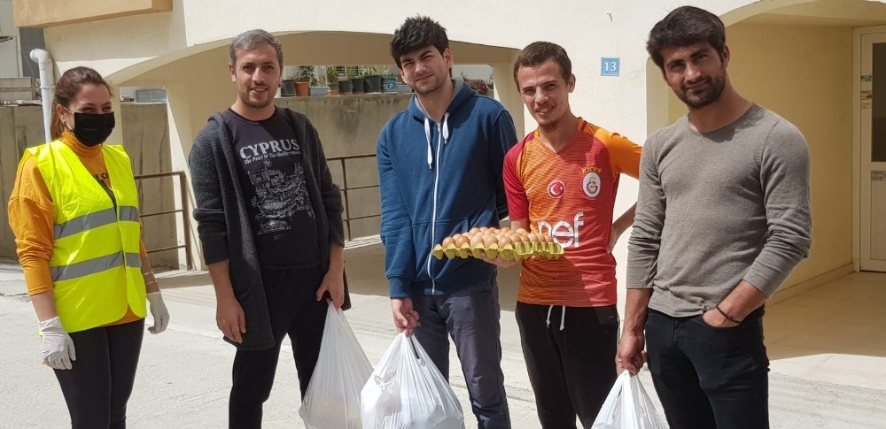 Kıbrıs’taki Tarsuslu öğrencilere Kaymakam Otcu’dan yardım eli 
