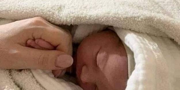 Kiev'de sığınakta bir bebek doğdu