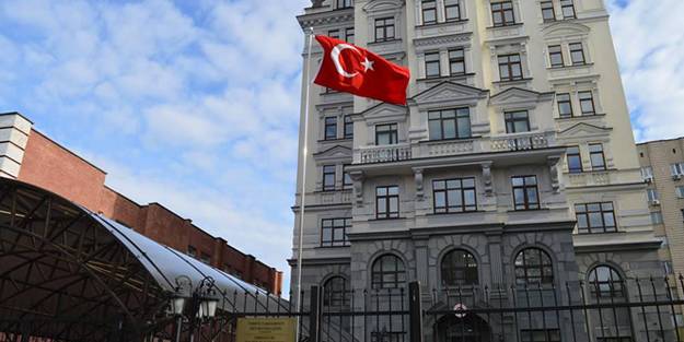 Kiev'deki Türk vatandaşların tahliyesi başladı!