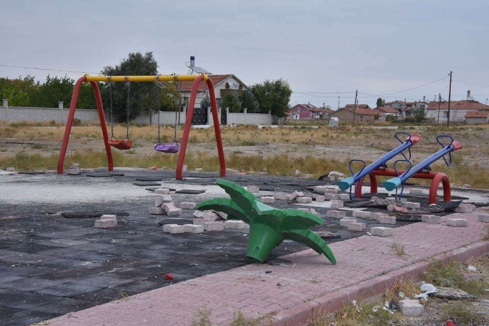 Kılca: Parklara verilen zararlar tüm Karataylıların hakkına saldırıyor 