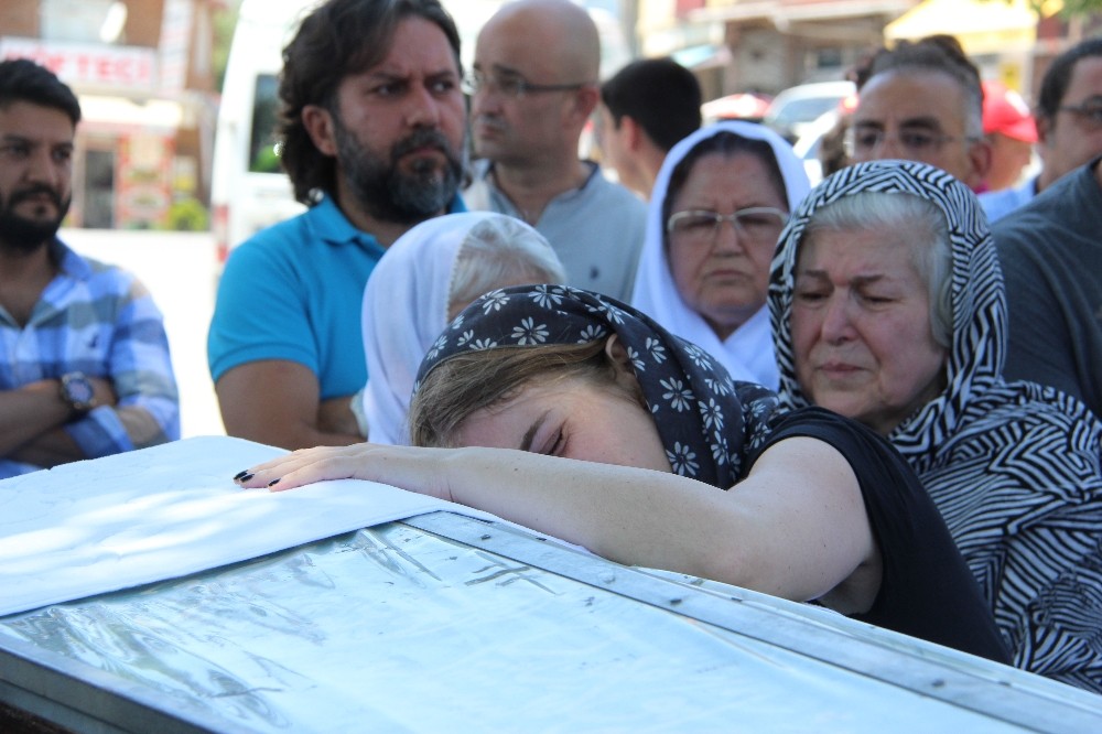 Kılıçdaroğlu Düzce’de cenaze törenine katıldı 