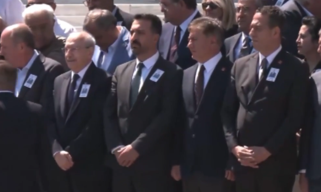 Kılıçdaroğlu elini bile sıkmadı! Zıp zıp Ali Mahir’e ‘pas geç’ tarifesi