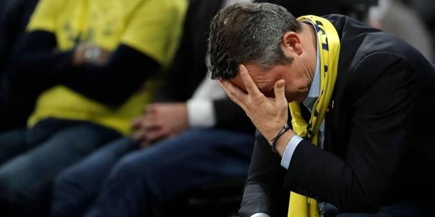 Kılıçdaroğlu gibi koltuğa yapıştı, bırakmıyor! Fenerbahçe'de Ali Koç istenmeyen adam ilan edildi!