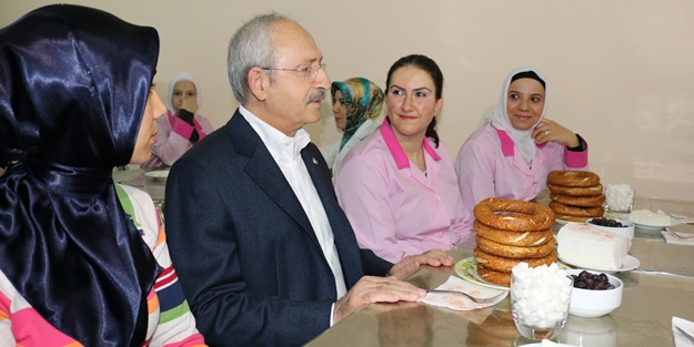 Simit Kılıçdaroğlu'nu kesmedi