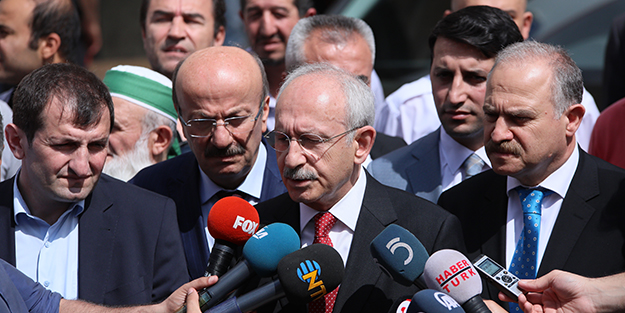 Kılıçdaroğlu o SP'liyi hastanede ziyaret etti