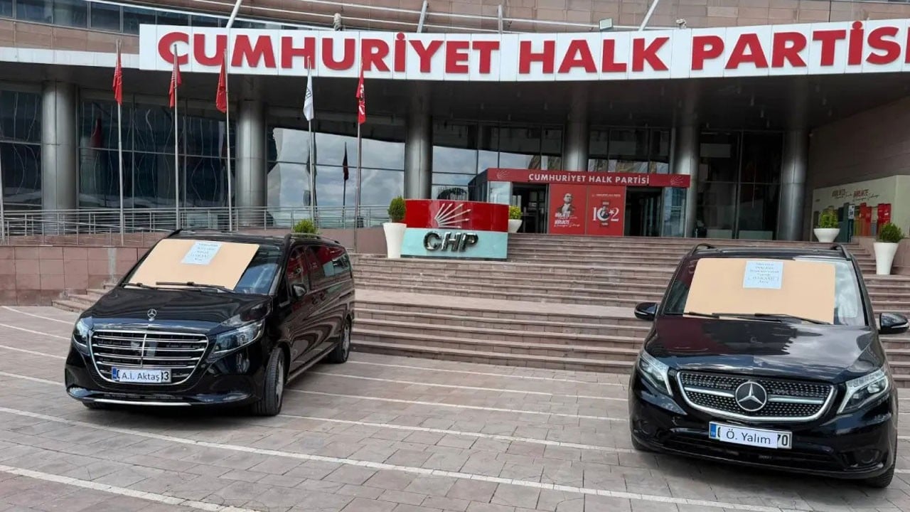 Kılıçdaroğlu, Özgür Özel'in 'haram araçları'nı satışa çıkardı!