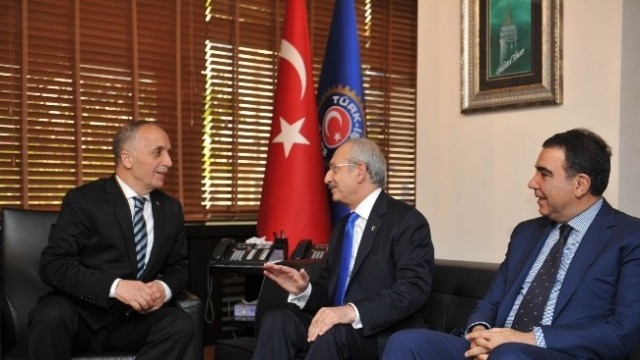 Kılıçdaroğlu Türk-İş'i ziyaret etti