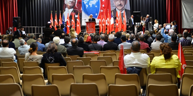 Kılıçdaroğlu'na salonda büyük şok!