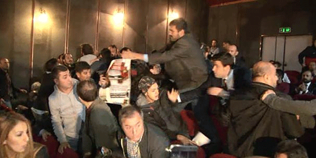 Kılıçdaroğlu’na şok! Salon bir anda karıştı