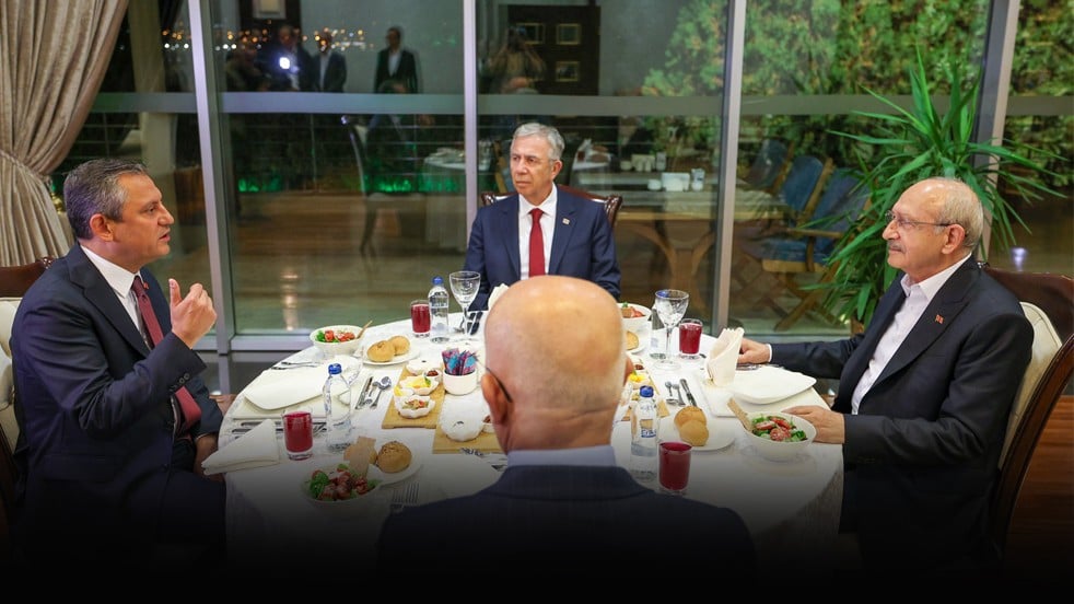 Kılıçdaroğlu’na var da Özel’e yok mu? Mansur’dan CHP’deki kr