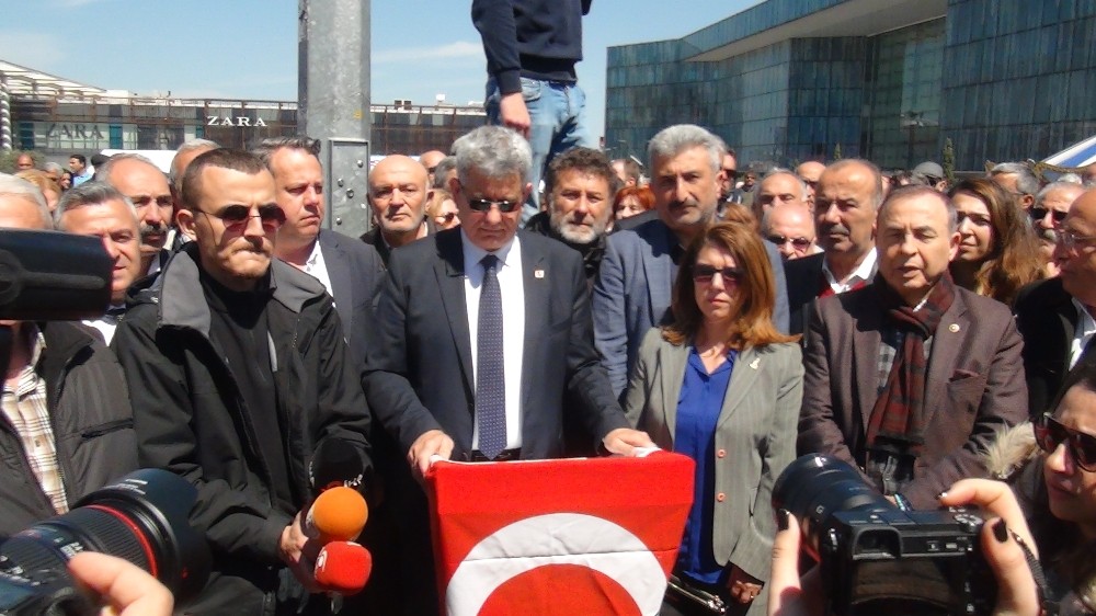 Kılıçdaroğlu’na yapılan saldırıya Bursa’dan da tepki geldi 