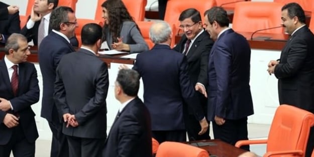 Kılıçdaroğlu'ndan Davutoğlu'na şaşırtan nezaket!