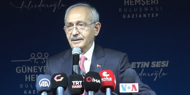 Kılıçdaroğlu'ndan yeni gaf! Salondakiler kendini tutamadı gülüştü