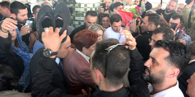 Kılıçdaroğlu'nun ardından şimdi de Akşener ve İmamoğlu! Türbeye ayakkabıyla girdiler