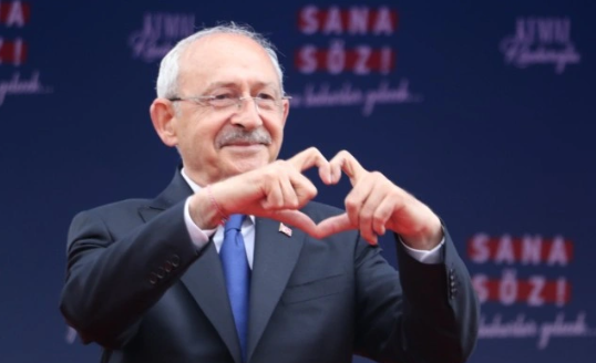 Kılıçdaroğlu'nun kampanyası için 49 milyon TL alan Akan Abdula Türkiye'yi terk etti