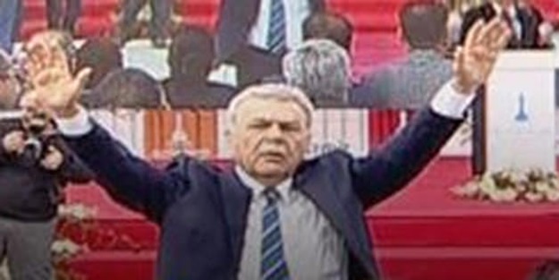 Kılıçdaroğlu'nun katıldığı törende kriz