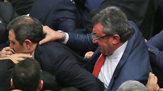 'Arkamdan kalleşçe saldırdı'