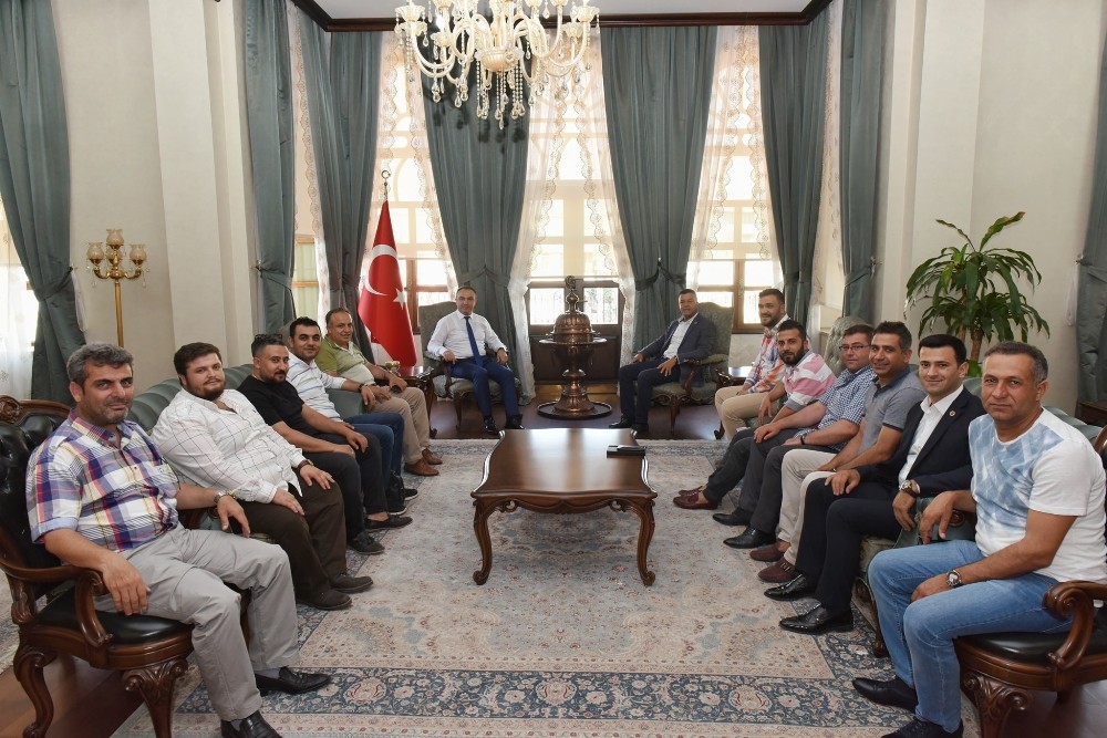 Kilis Belediyespor yönetiminden Vali Soytürk’e ziyaret 